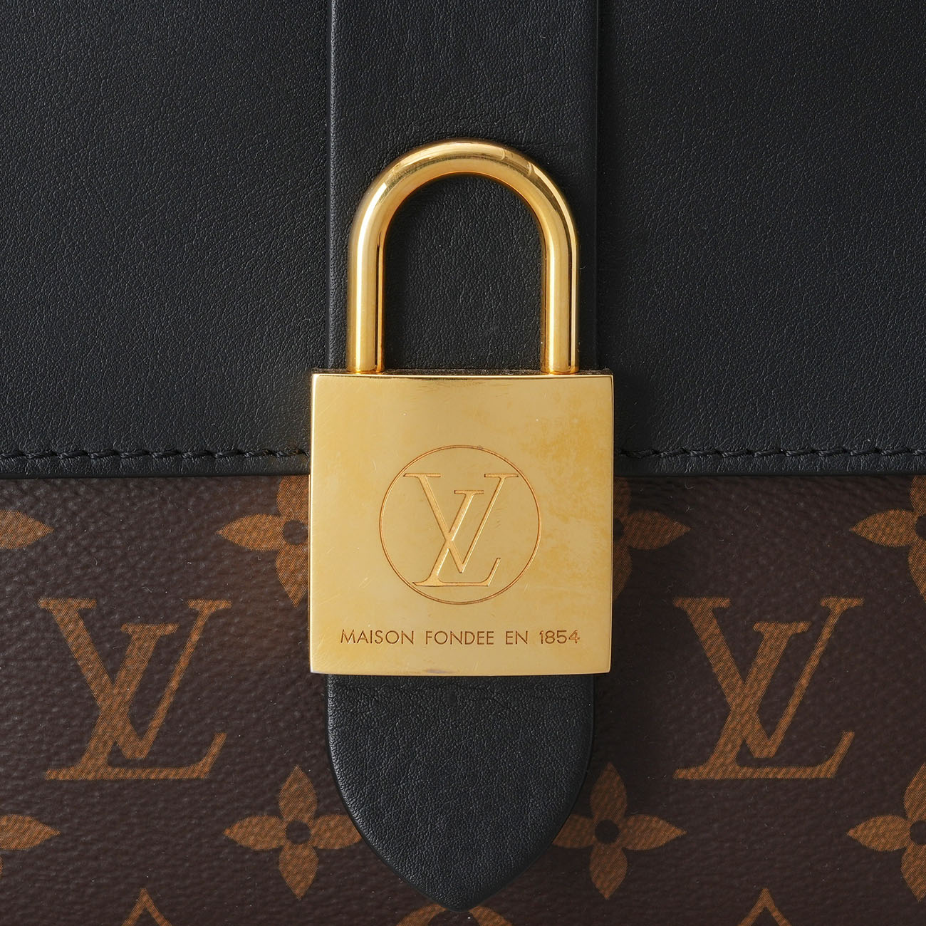LOUIS VUITTON(USED)루이비통 록키bb